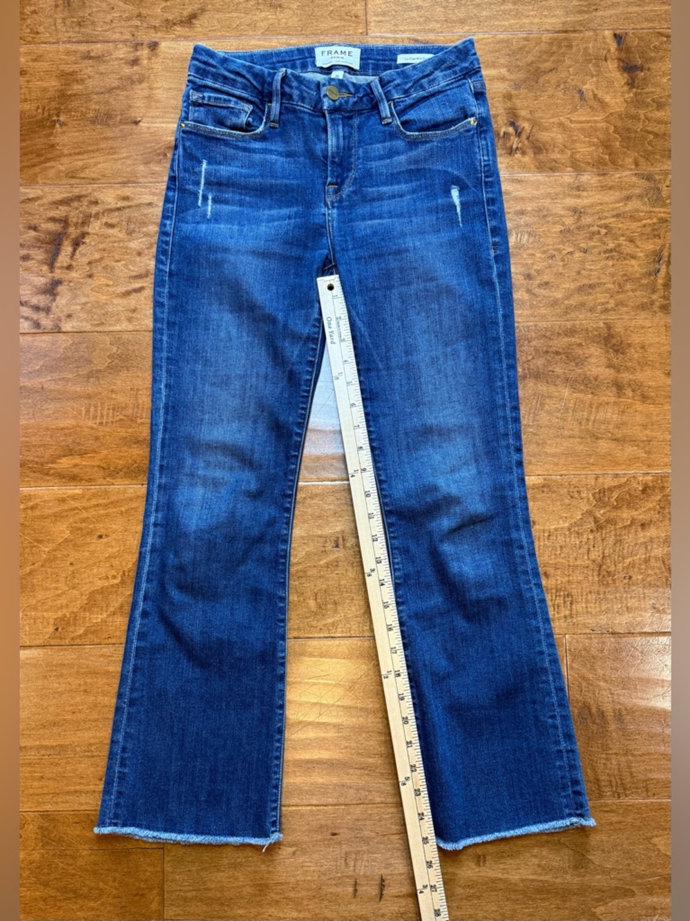 FRAME Le Crop Mini Boot Jeans Sz 26 Distressed Raw Hem Crop - Picture 5 of 8